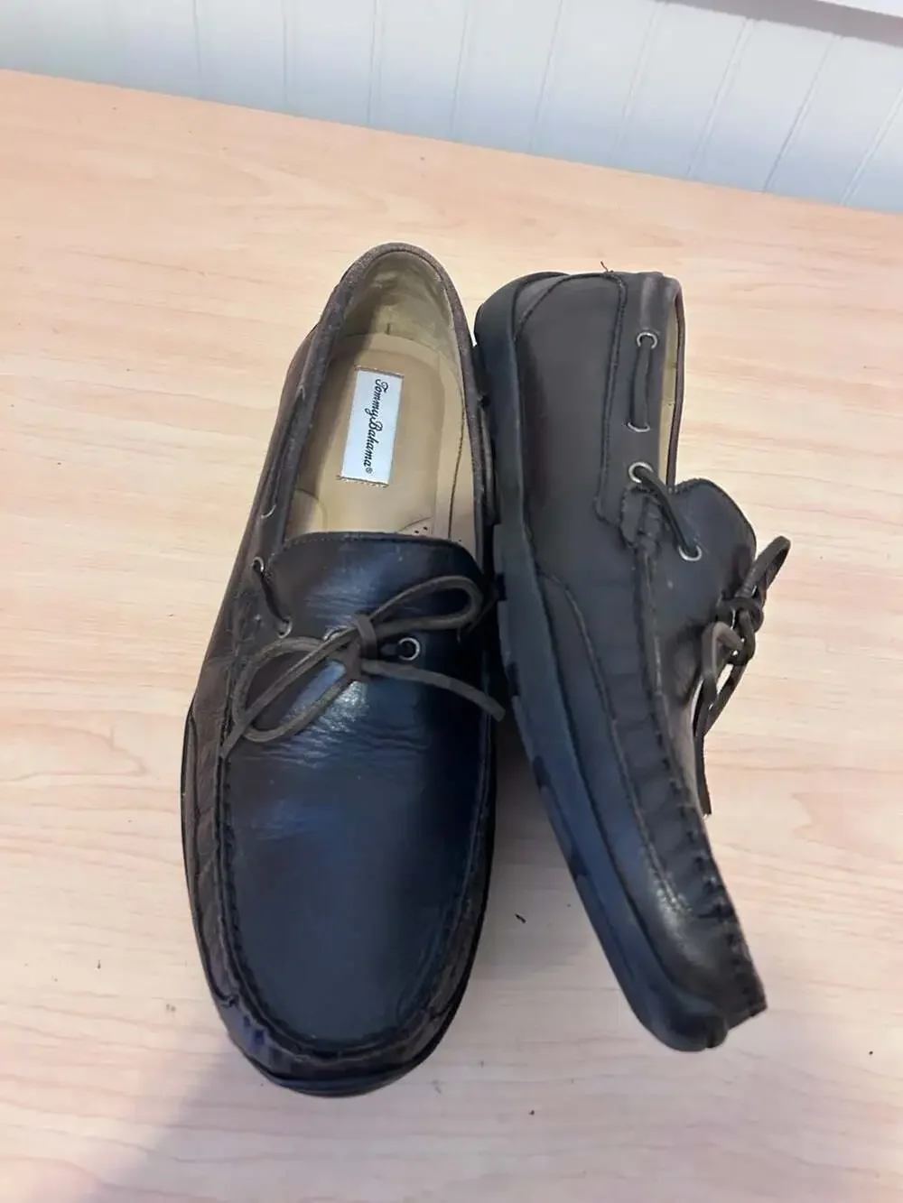 Tommy Bahama Brown Leather Boat Shoes Loafers